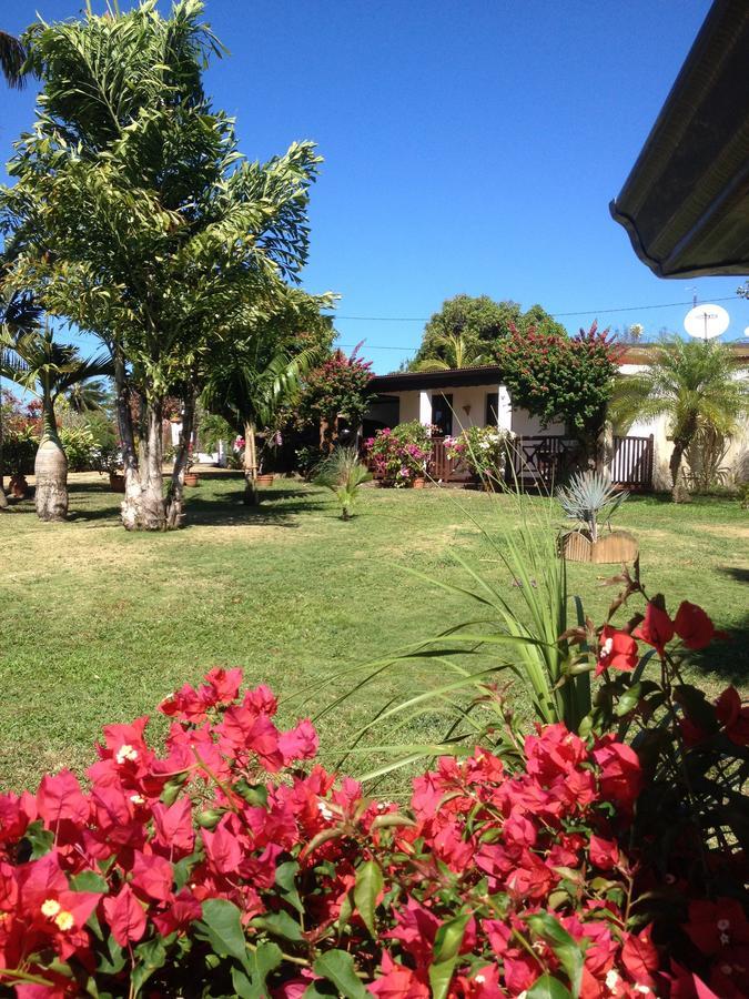 Le Bungalow Des Bougainvilliers Ducos Zewnętrze zdjęcie