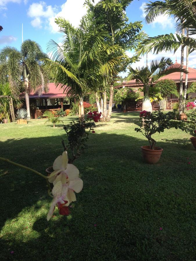 Le Bungalow Des Bougainvilliers Ducos Zewnętrze zdjęcie
